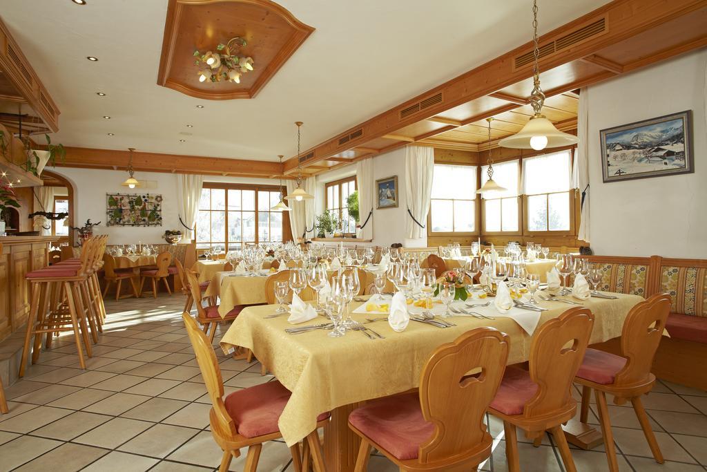 אוברמייזלשטיין Hotel Garni Oberdorfer Stuben מראה חיצוני תמונה