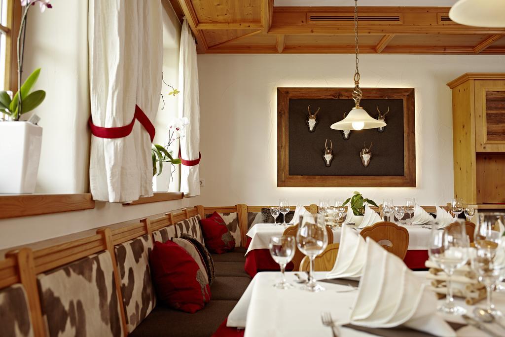 אוברמייזלשטיין Hotel Garni Oberdorfer Stuben מראה חיצוני תמונה