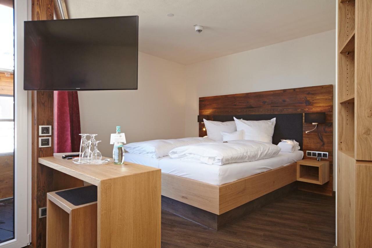 אוברמייזלשטיין Hotel Garni Oberdorfer Stuben מראה חיצוני תמונה